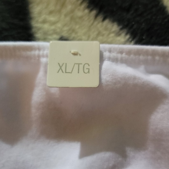 Panties - Picture 2 of 3